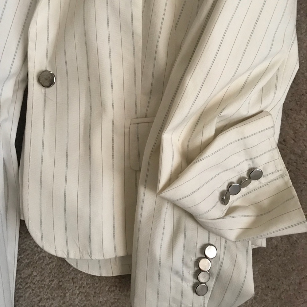 Victoria’s Secret cream pant suit - Picture 2 of 3